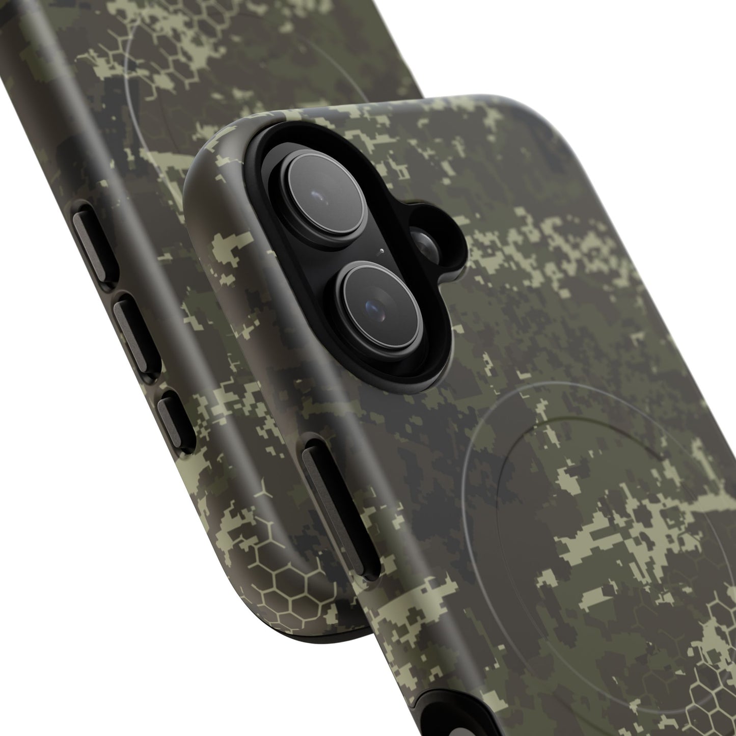 BlindTech Forest Camo MagSafe iPhone 17 Field Case