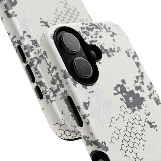 BlindTech Snow Camo MagSafe iPhone 17 Field Case