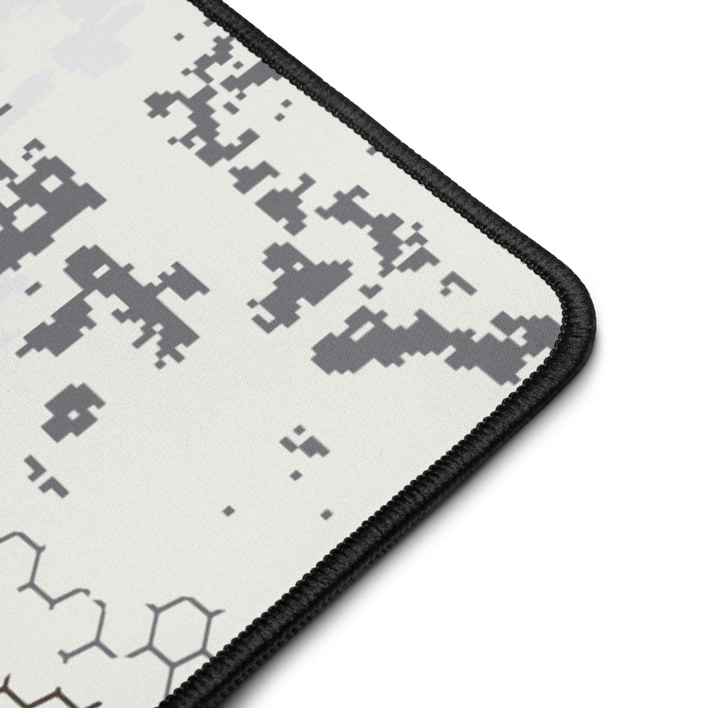 Blindtech Snow Camo Desk Mat White Gray Digital Camouflage Mouse