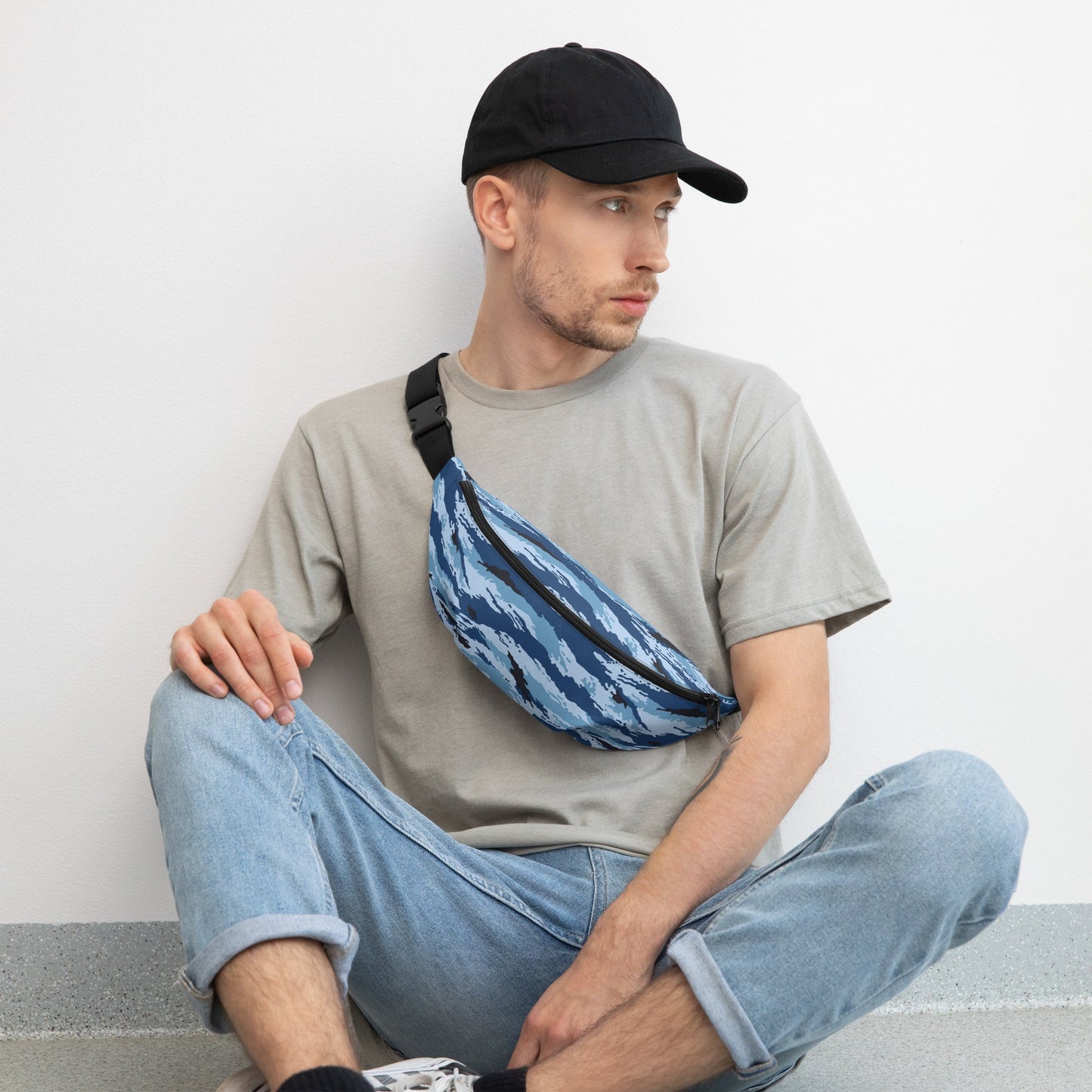 Kamysh Blue Camo Waistpack _ Concealing Coloration