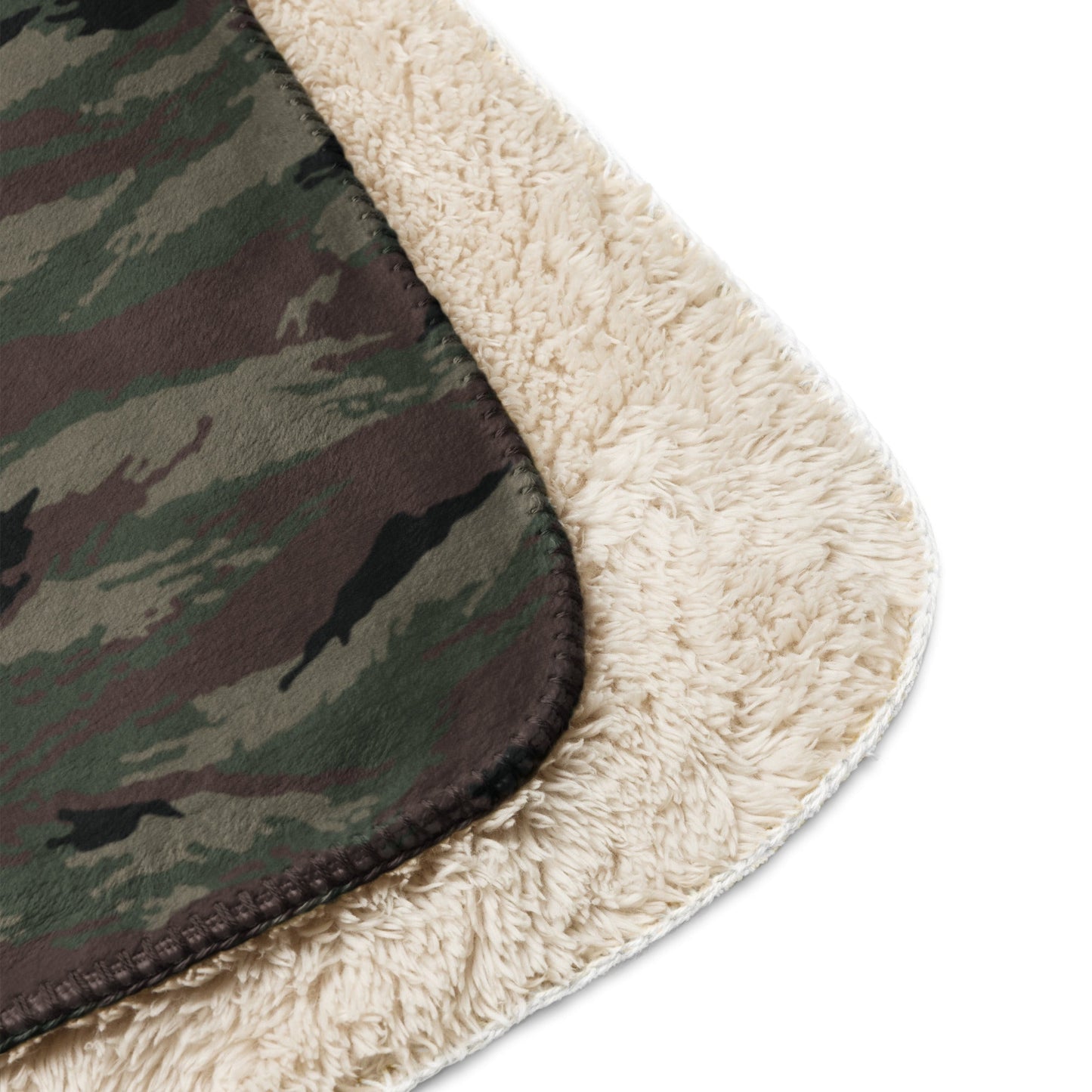 Kamysh Woodland Camo Sherpa blanket 60” × 80” _ Concealing Coloration