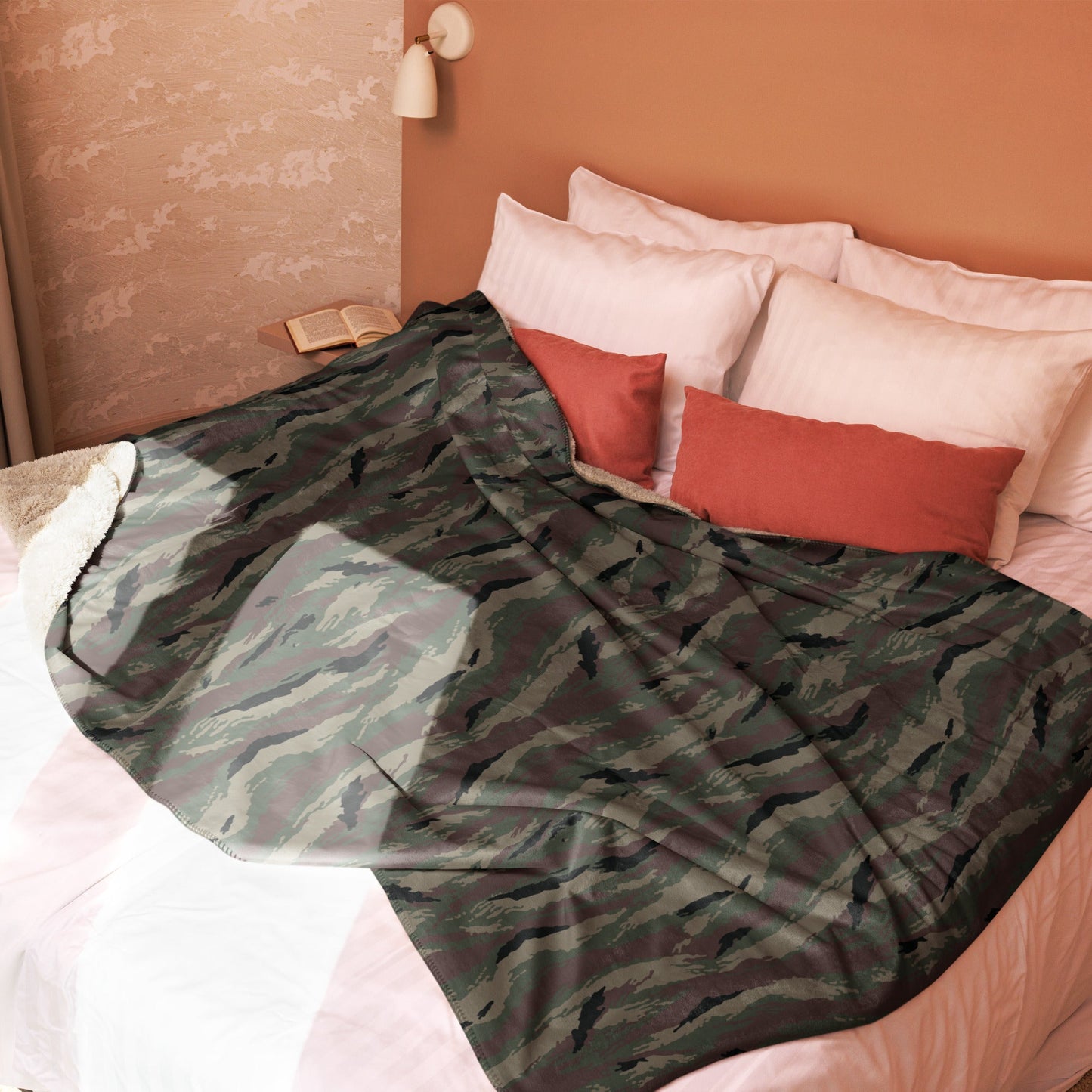 Kamysh Woodland Camo Sherpa blanket 60” × 80” _ Concealing Coloration