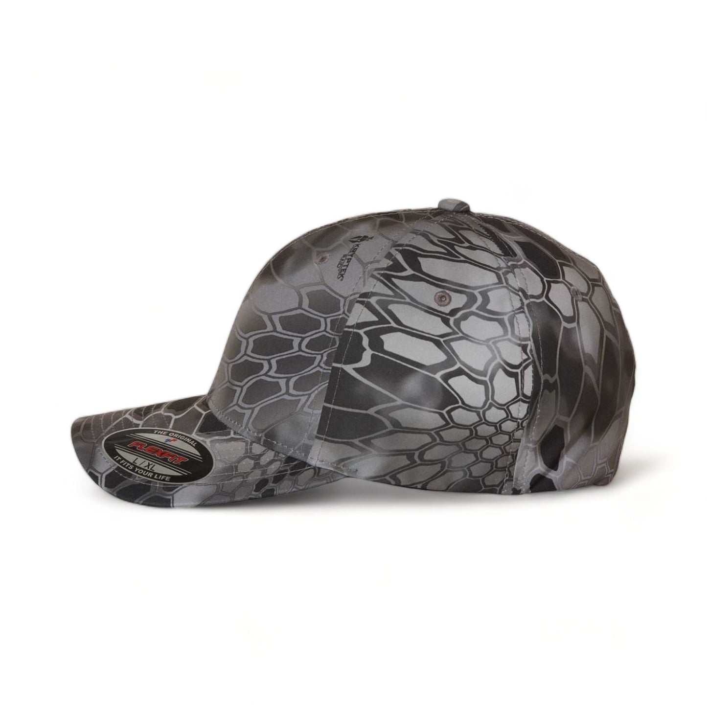 Kryptek Raid Camo Flexfit Cap 6277 - Concealing Coloration