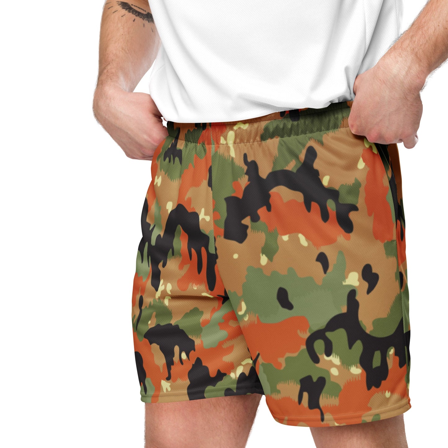 Leibermuster Camo Basketball Shorts _ Concealing Coloration