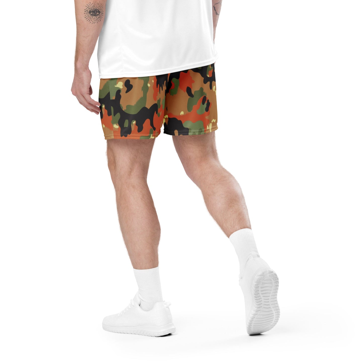Leibermuster Camo Basketball Shorts _ Concealing Coloration