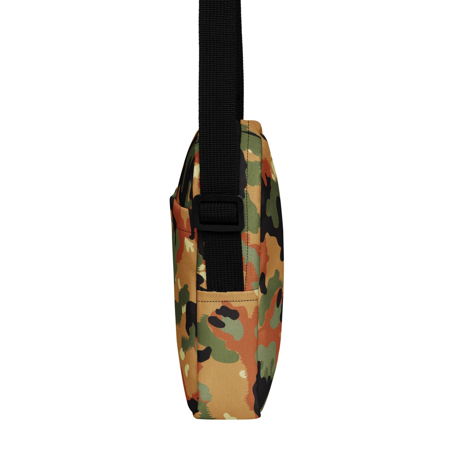 Leibermuster Camo Crossbody Bag _ Concealing Coloration