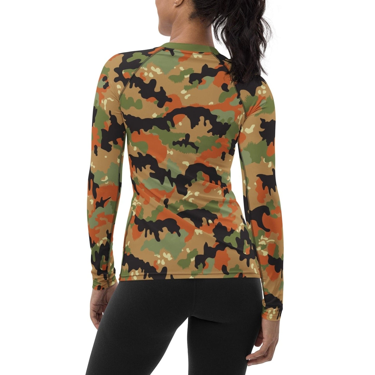 Leibermuster Camo Women's Long-sleeve Base Layer _ Concealing Coloration