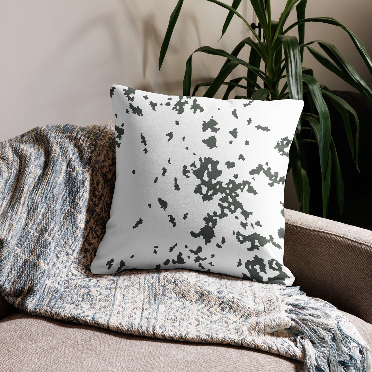 M05 Snow Camo 22" Throw Pillow _ Concealing Coloration