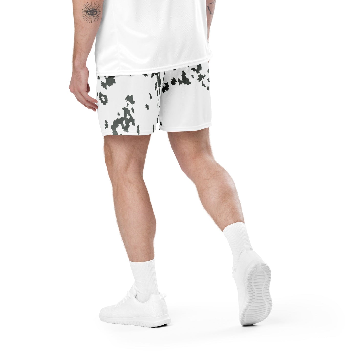 M05 Snow Camo Basketball Shorts _ Concealing Coloration