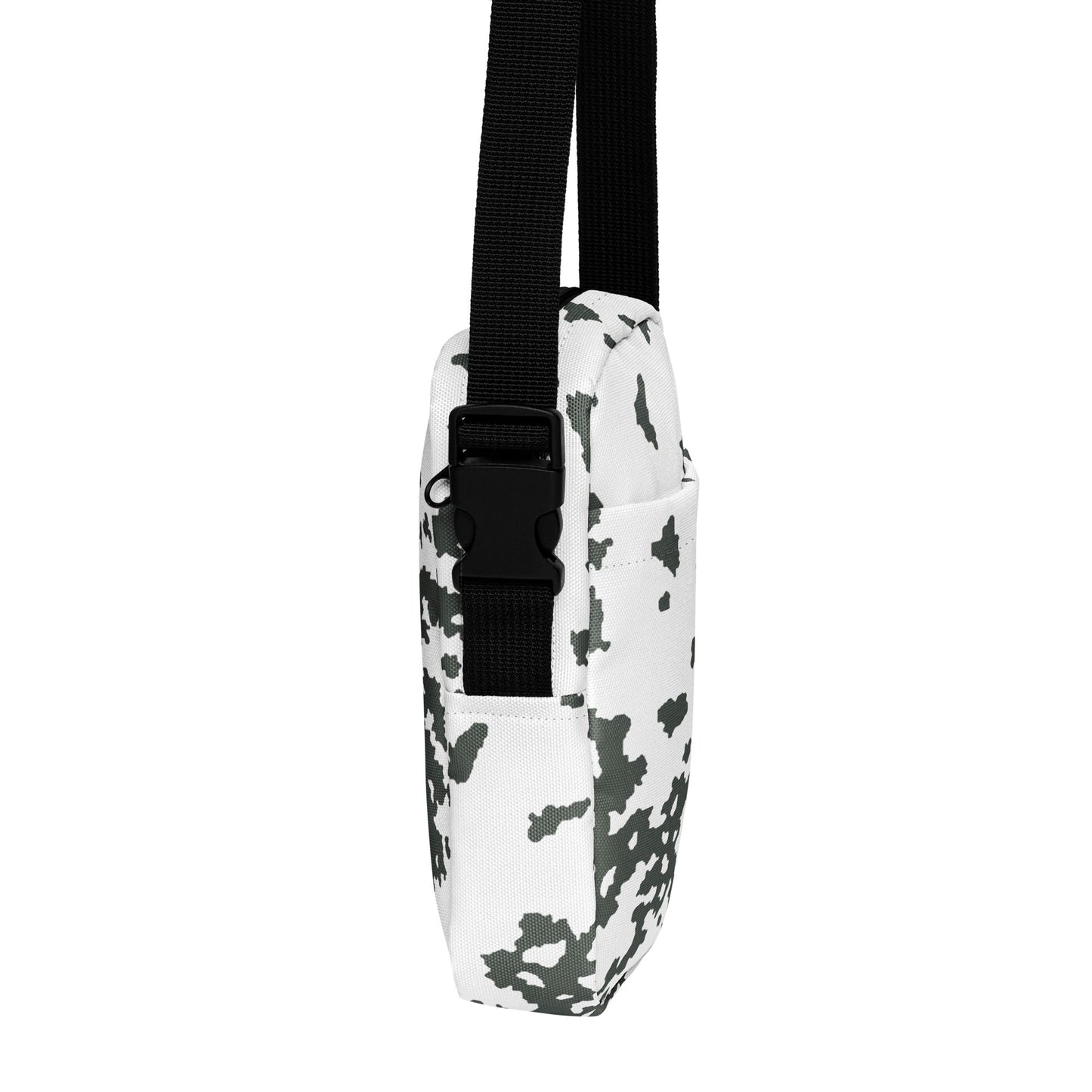 M05 Snow Camo Crossbody Bag _ Concealing Coloration