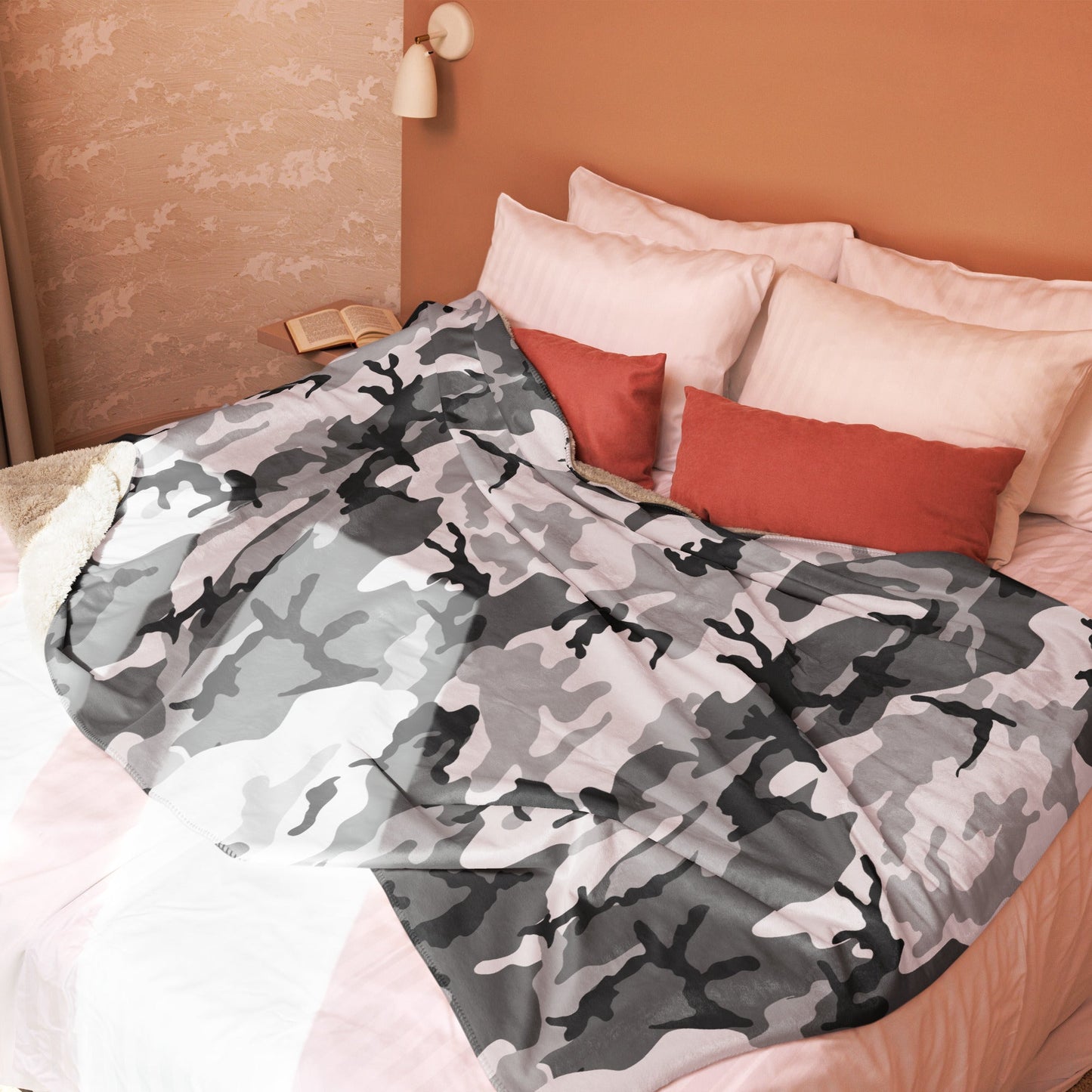 M81 Urban Camo Sherpa Blanket 60” × 80” - Concealing Coloration