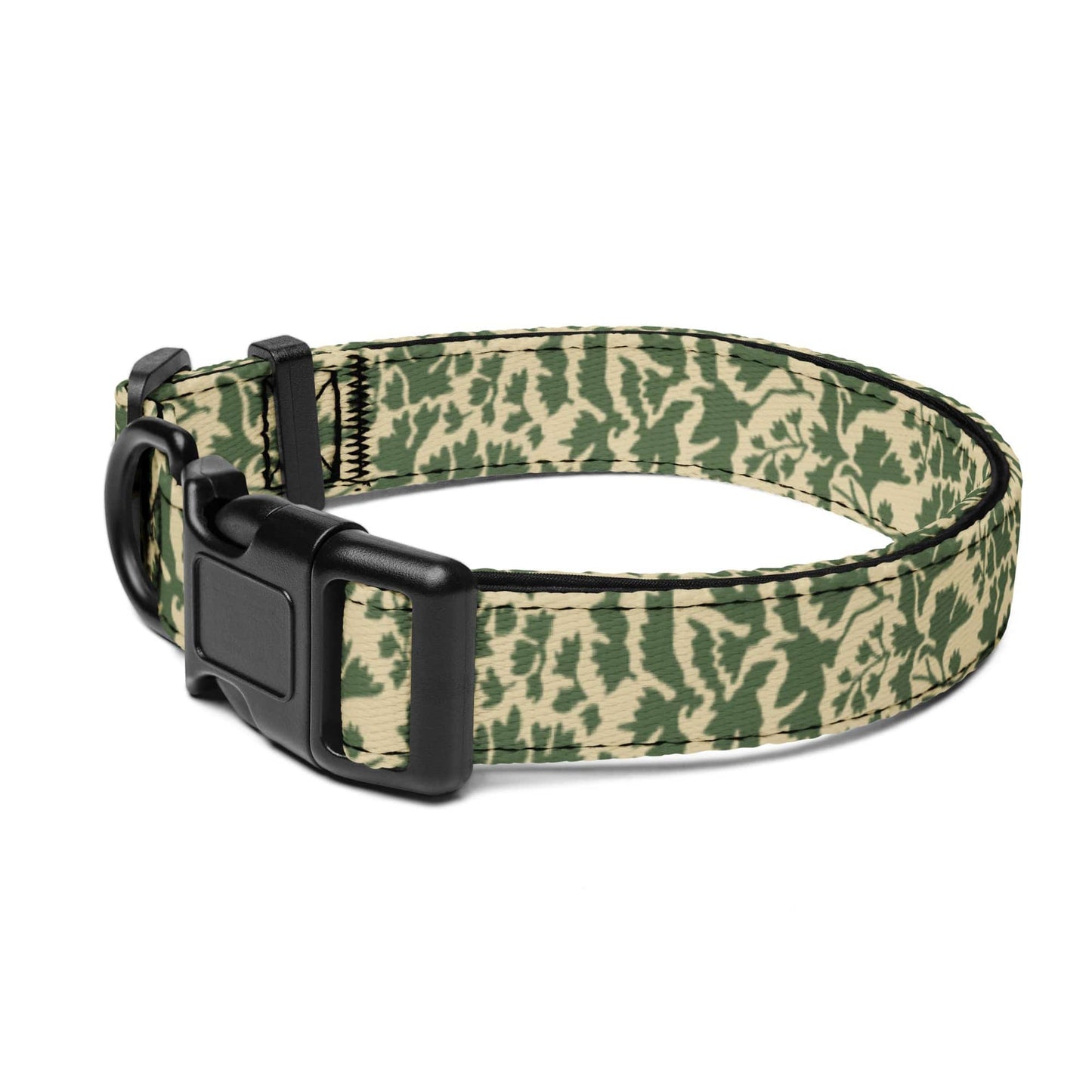 Pietruszka Camo Dog Collar _ Concealing Coloration