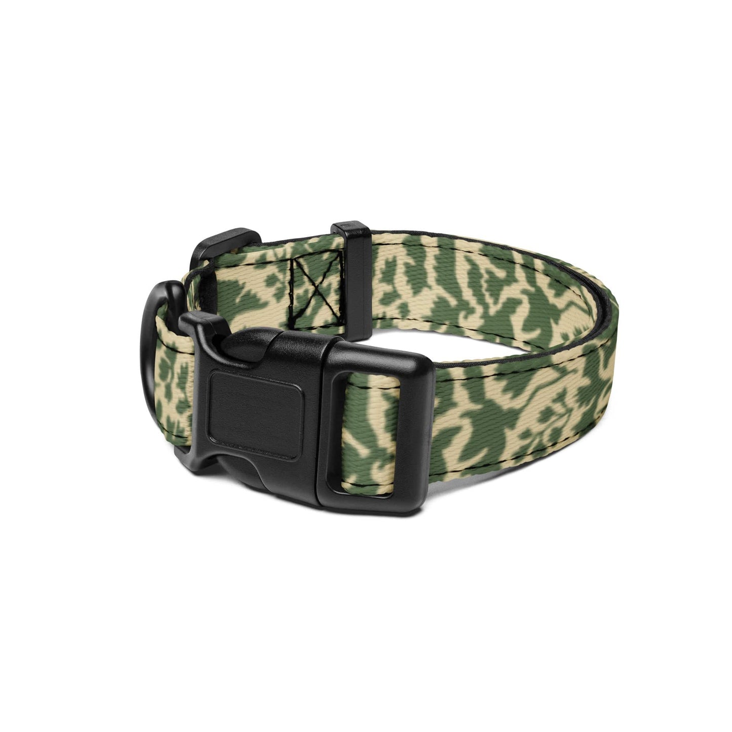 Pietruszka Camo Dog Collar _ Concealing Coloration