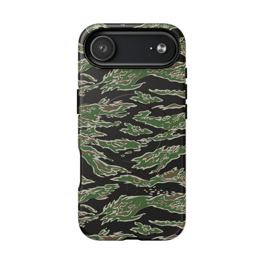 Tiger Stripe LLS Camo MagSafe iPhone 17 Air Field Case