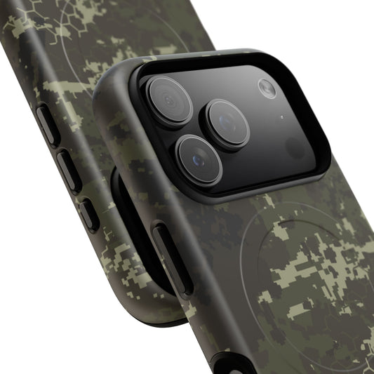 BlindTech Forest Camo MagSafe iPhone 17 Pro Field Case