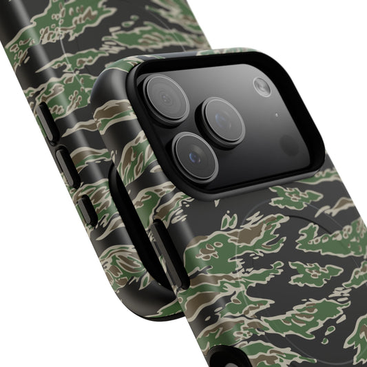 Tiger Stripe LLS Camo MagSafe iPhone 17 Pro Field Case