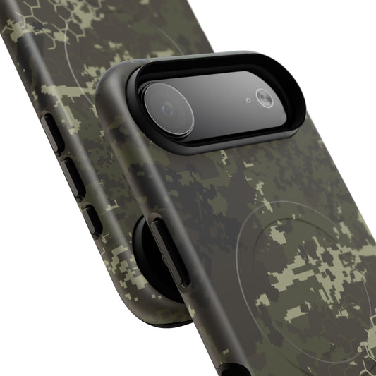 BlindTech Forest Camo MagSafe iPhone 17 Air Field Case