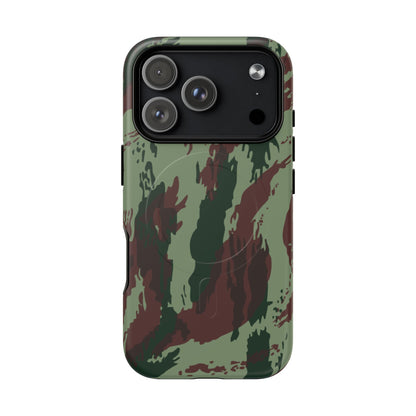 Portuguese Lizard Camo MagSafe iPhone 17 Field Case