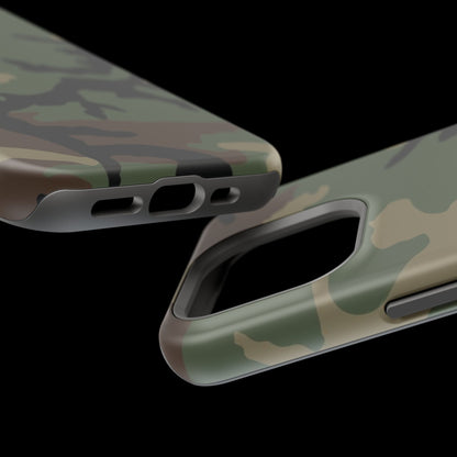 M81 Woodland Camo Magsafe iPhone 15 Pro Field Case
