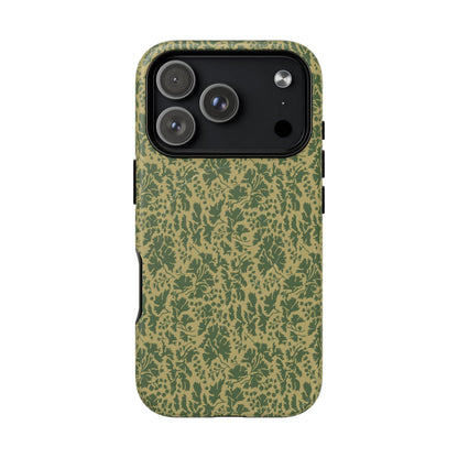 Pietruszka Camo MagSafe iPhone 17 Pro Field Case