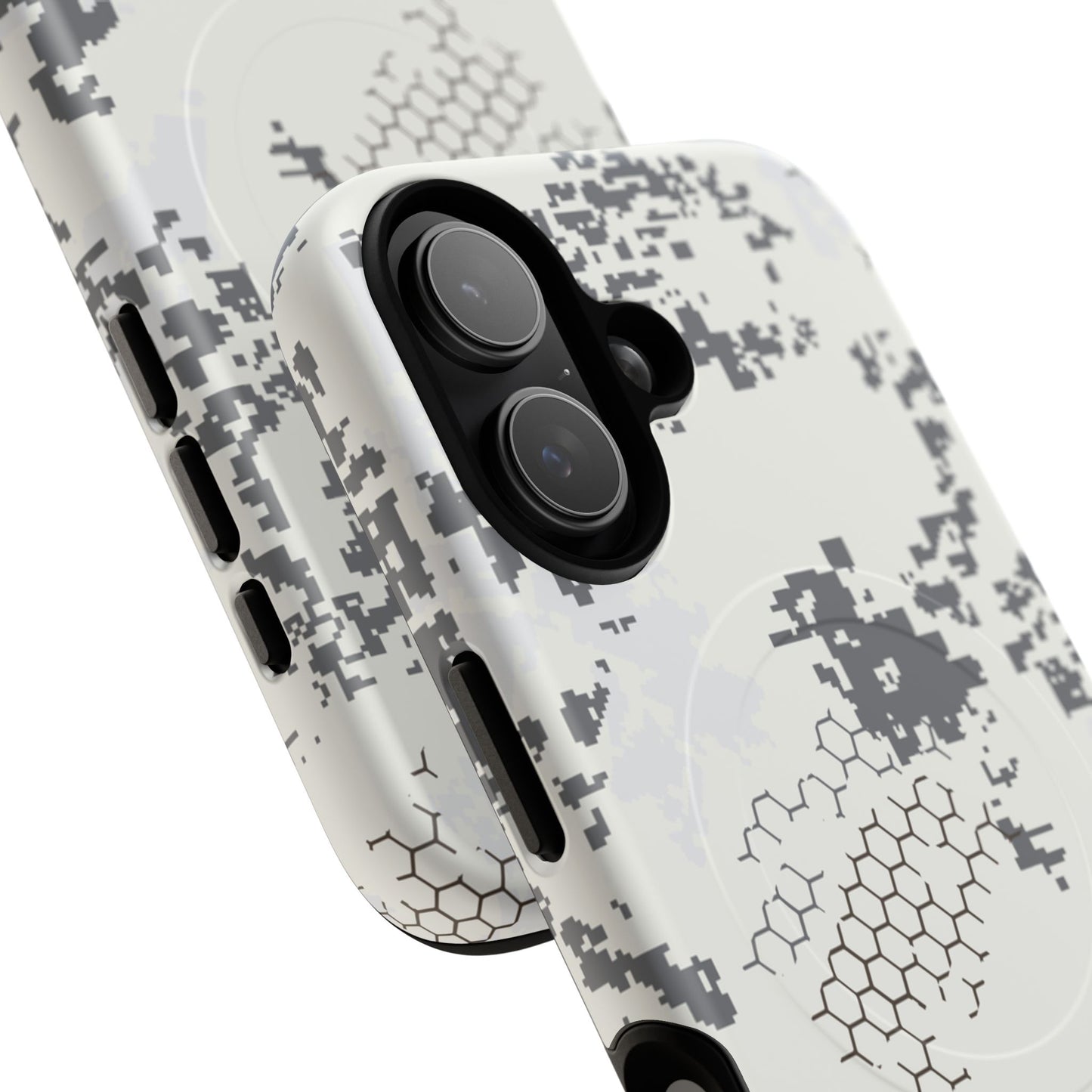 BlindTech Snow Camo MagSafe iPhone 17 Field Case