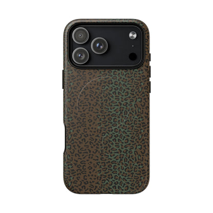 Leopard Spot Camo MagSafe iPhone 17 Field Case