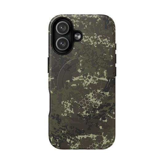 BlindTech Forest Camo MagSafe iPhone 17 Field Case