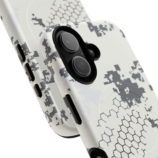 BlindTech Snow Camo MagSafe iPhone 17 Field Case