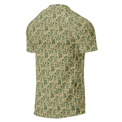 Pietruszka Camo SS Rash Guard _ Concealing Coloration