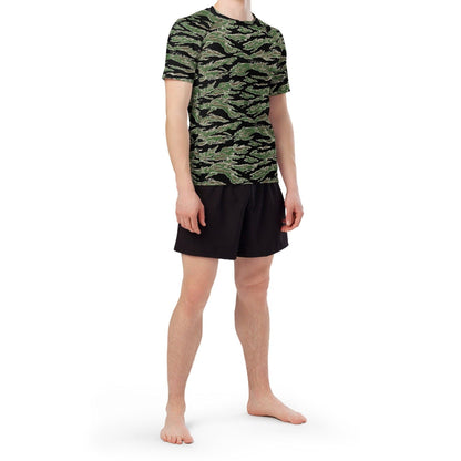 Tiger Stripe LLS Camo SS Rash Guard _ Concealing Coloration