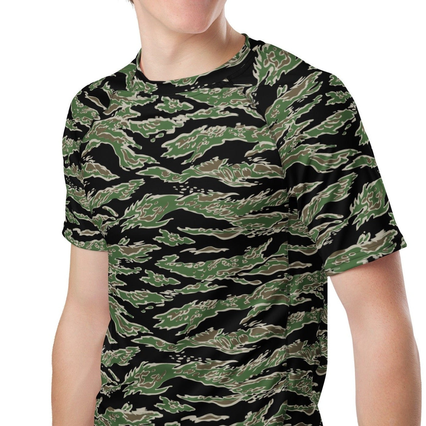 Tiger Stripe LLS Camo SS Rash Guard _ Concealing Coloration