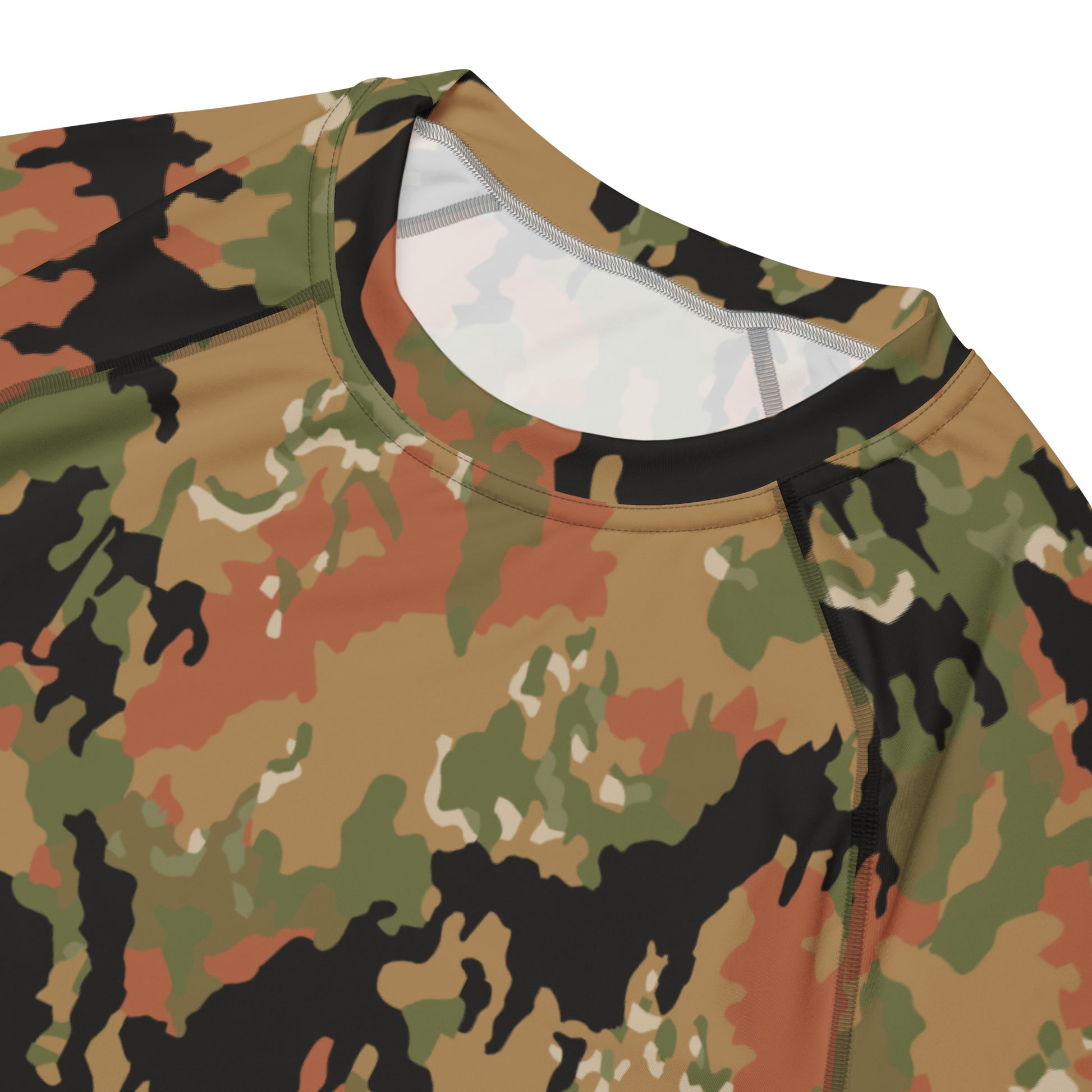 Leibermuster Camo SS Rash Guard _ Concealing Coloration