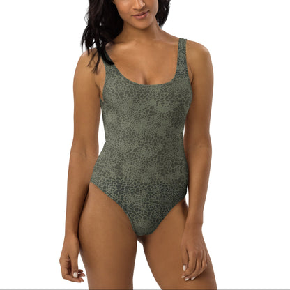 Wz. 89 Puma Camo One-Piece Swimsuit _ Concealing Coloration