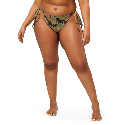 Leibermuster Camo String Bikini Bottom