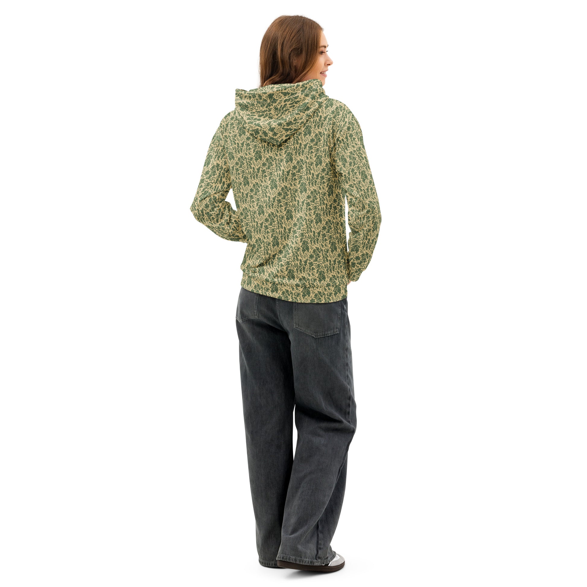 Pietruszka Camo Hoodie _ Concealing Coloration