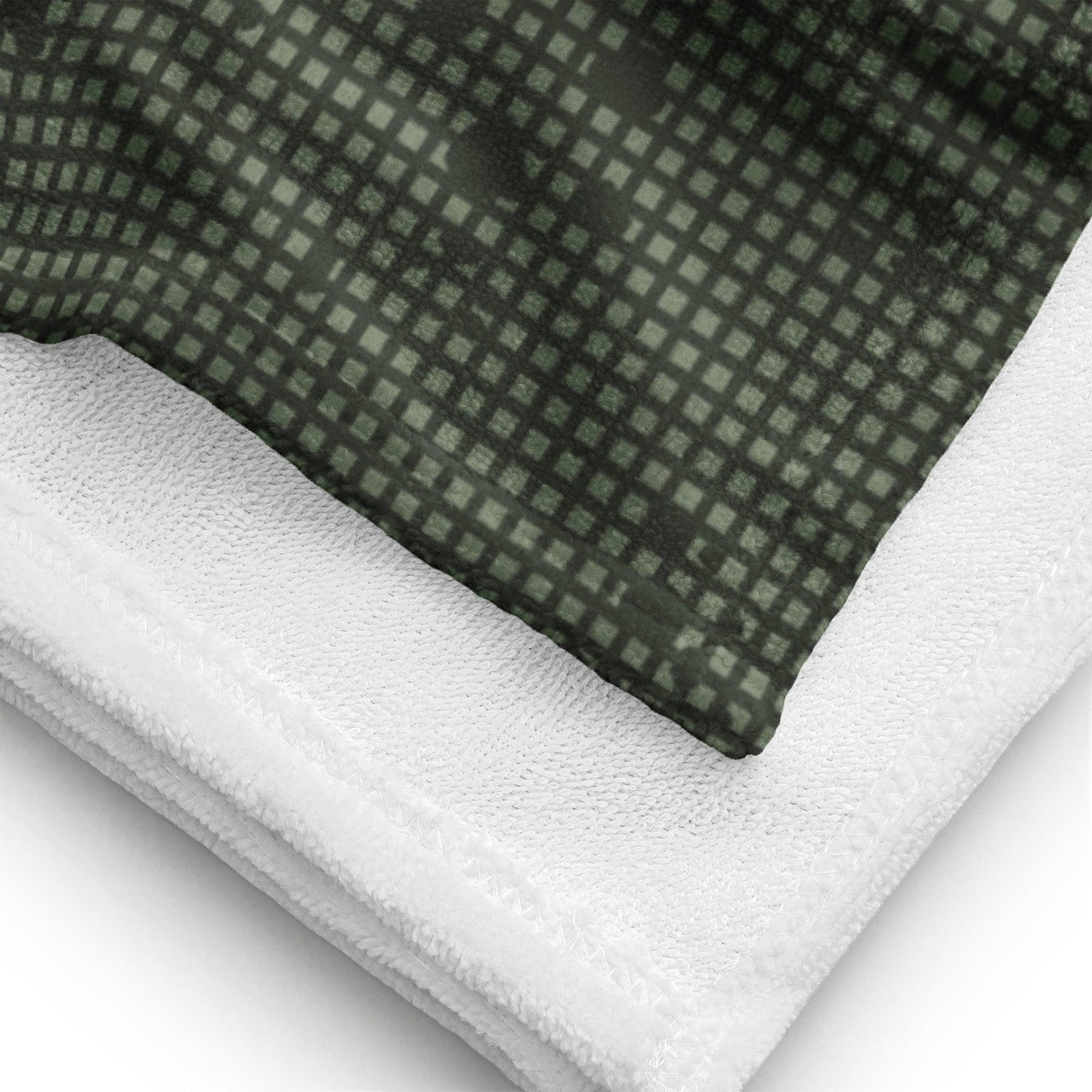 Desert Night Camo Bath Towel _ Concealing Coloration