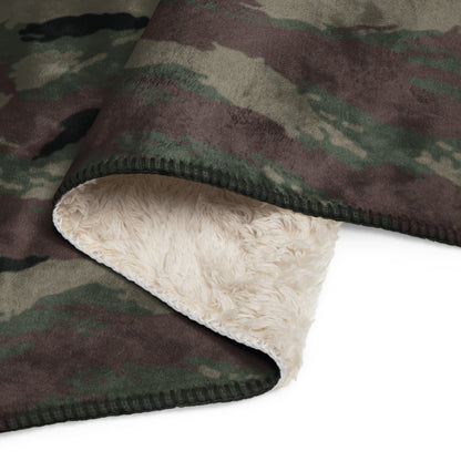 Kamysh Woodland Camo Sherpa blanket 60” × 80” _ Concealing Coloration