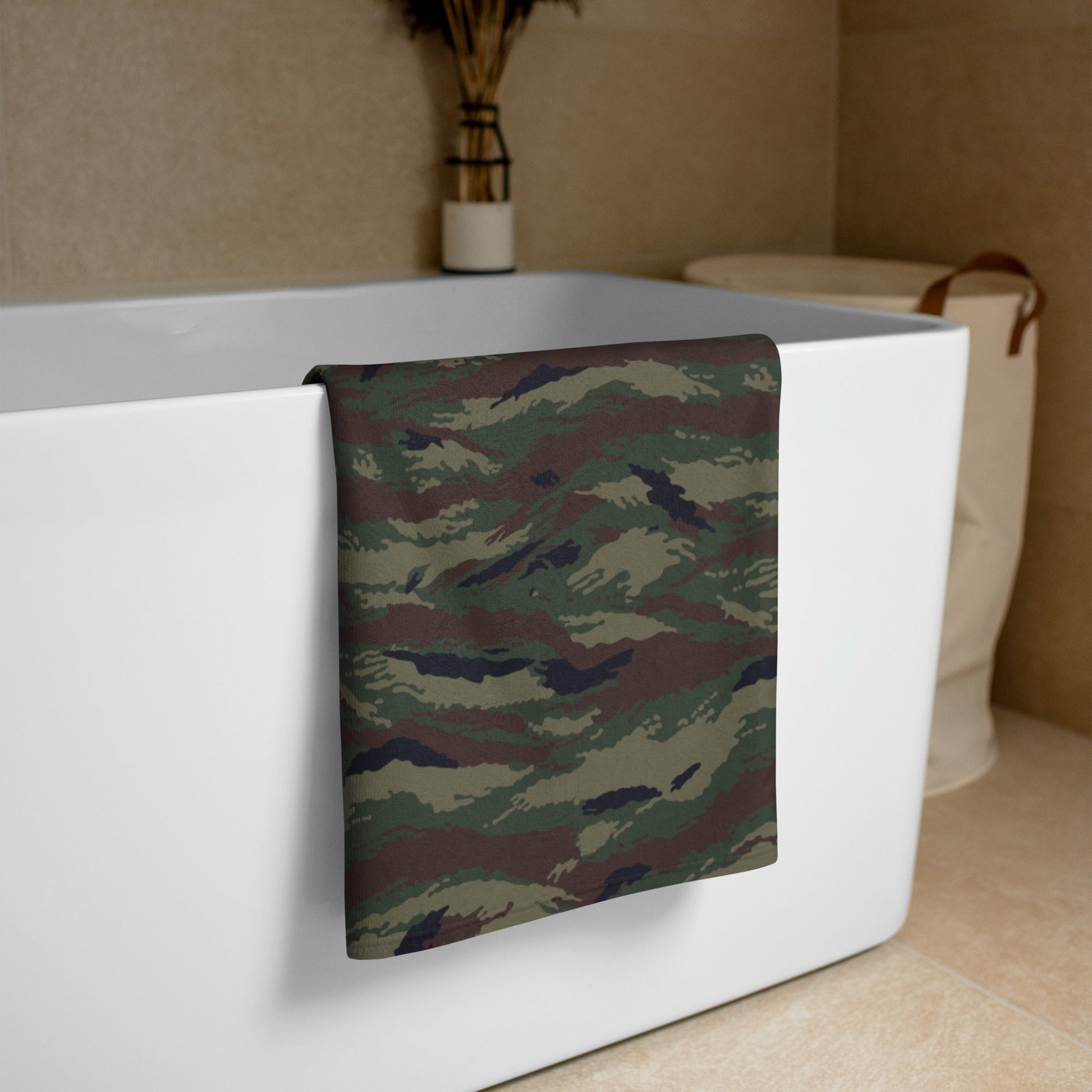 Kamysh Woodland Camo Towel _ Concealing Coloration