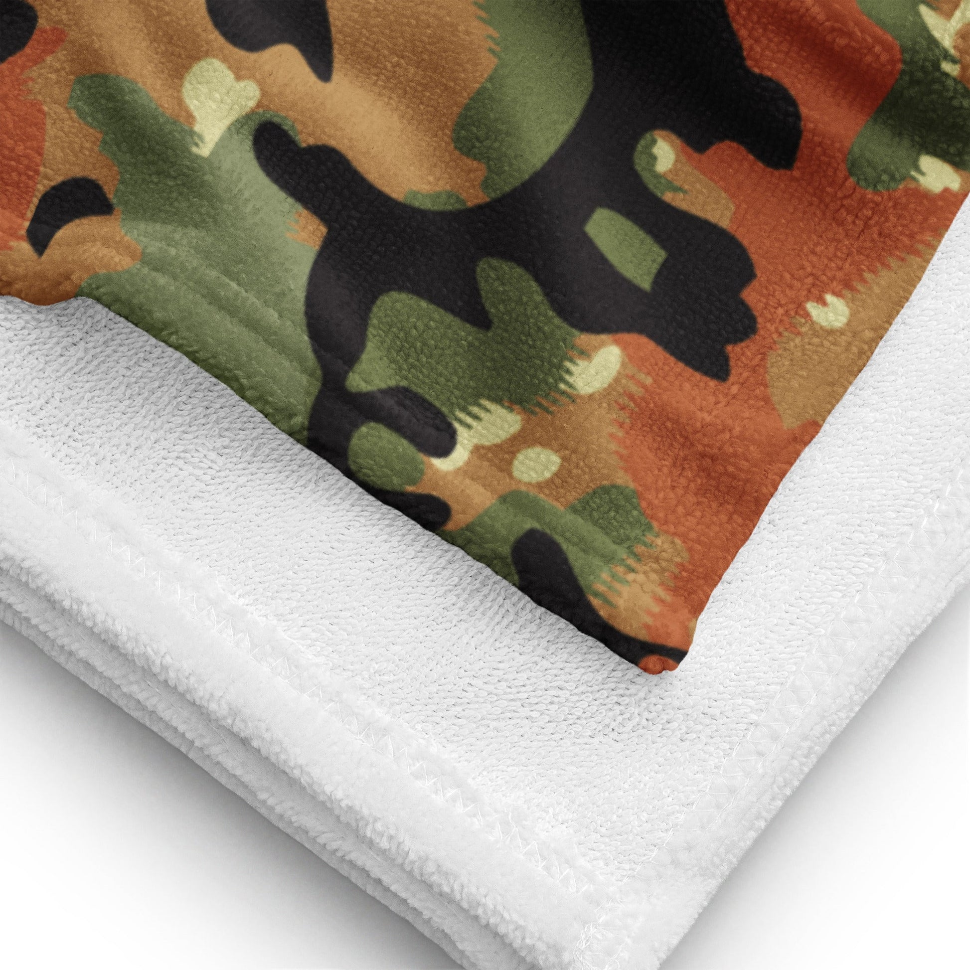 Leibermuster Camo Towel _ Concealing Coloration