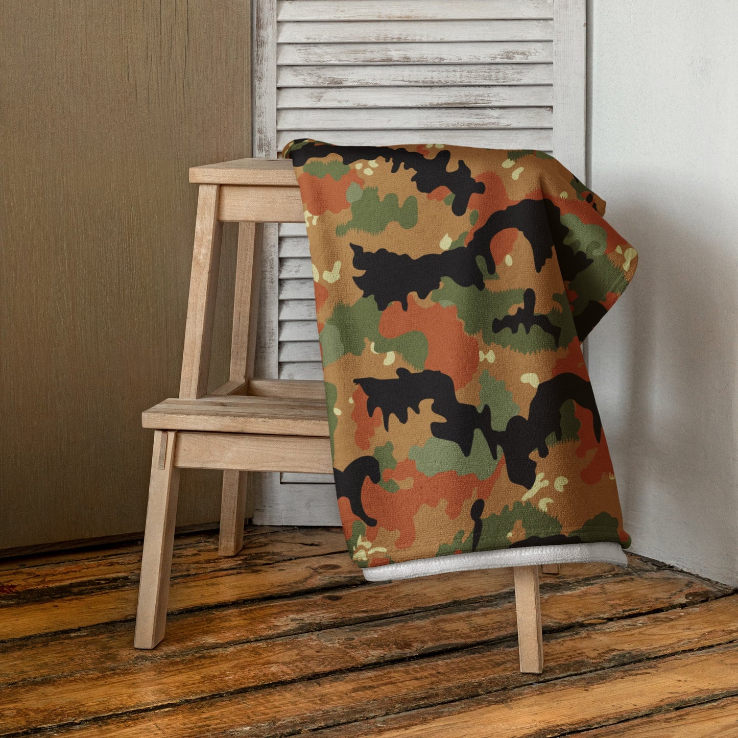 Leibermuster Camo Towel _ Concealing Coloration