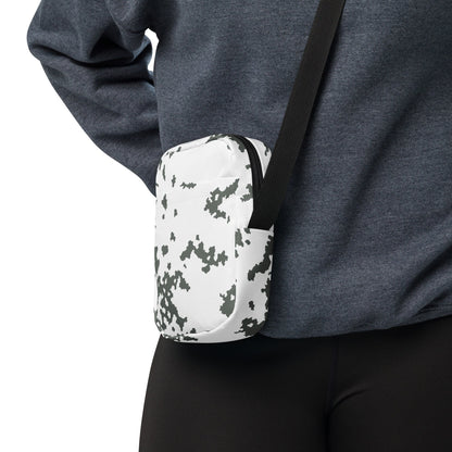 M05 Snow Camo Crossbody Bag _ Concealing Coloration