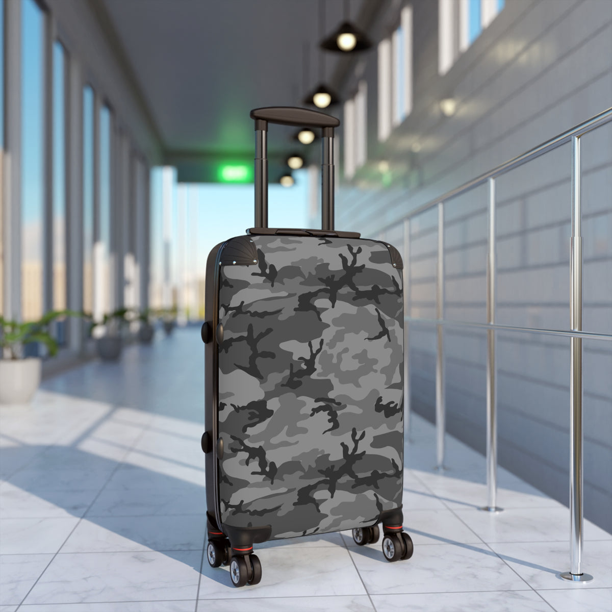 M81 Urban Camo Carry-On Roller Suitcase (Gray-Dominant)