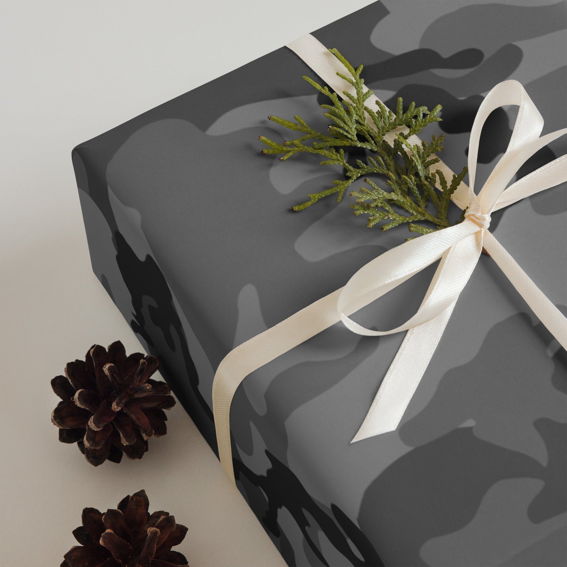 M81 Urban Camo Wrapping Paper - Gray-Dominant _ Concealing Coloration