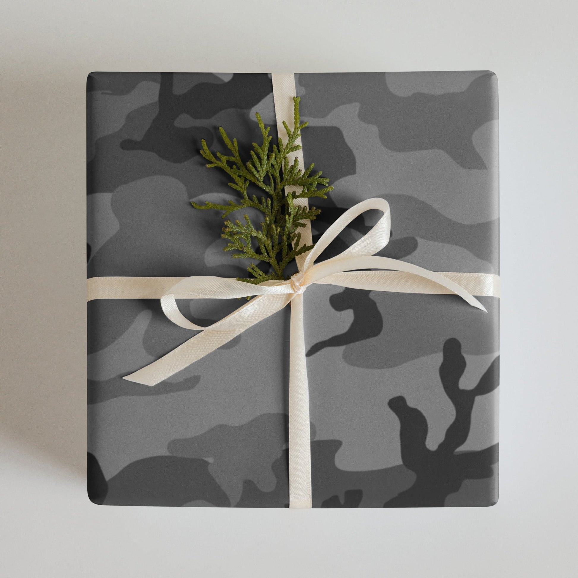 M81 Urban Camo Wrapping Paper - Gray-Dominant _ Concealing Coloration