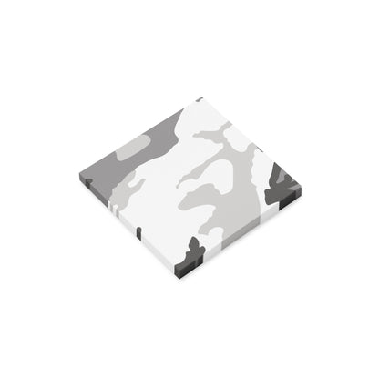 Angled 3″×3″ M81 Urban Camo Post-it® Notes showing grayscale print and stacked sheets