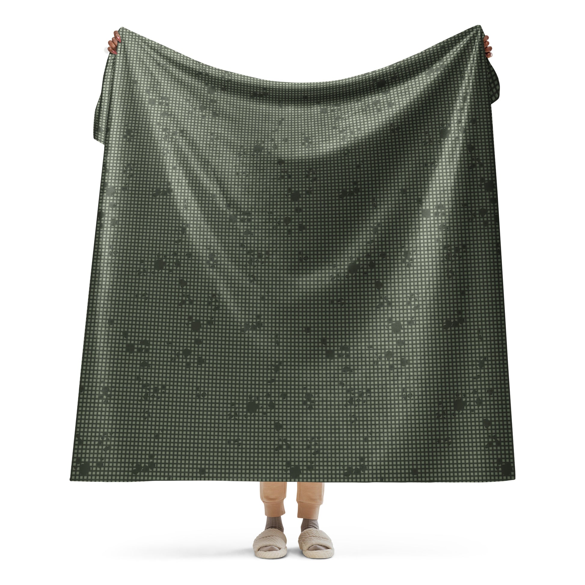 Desert Night Camo Sherpa Blanket – 60” × 80”