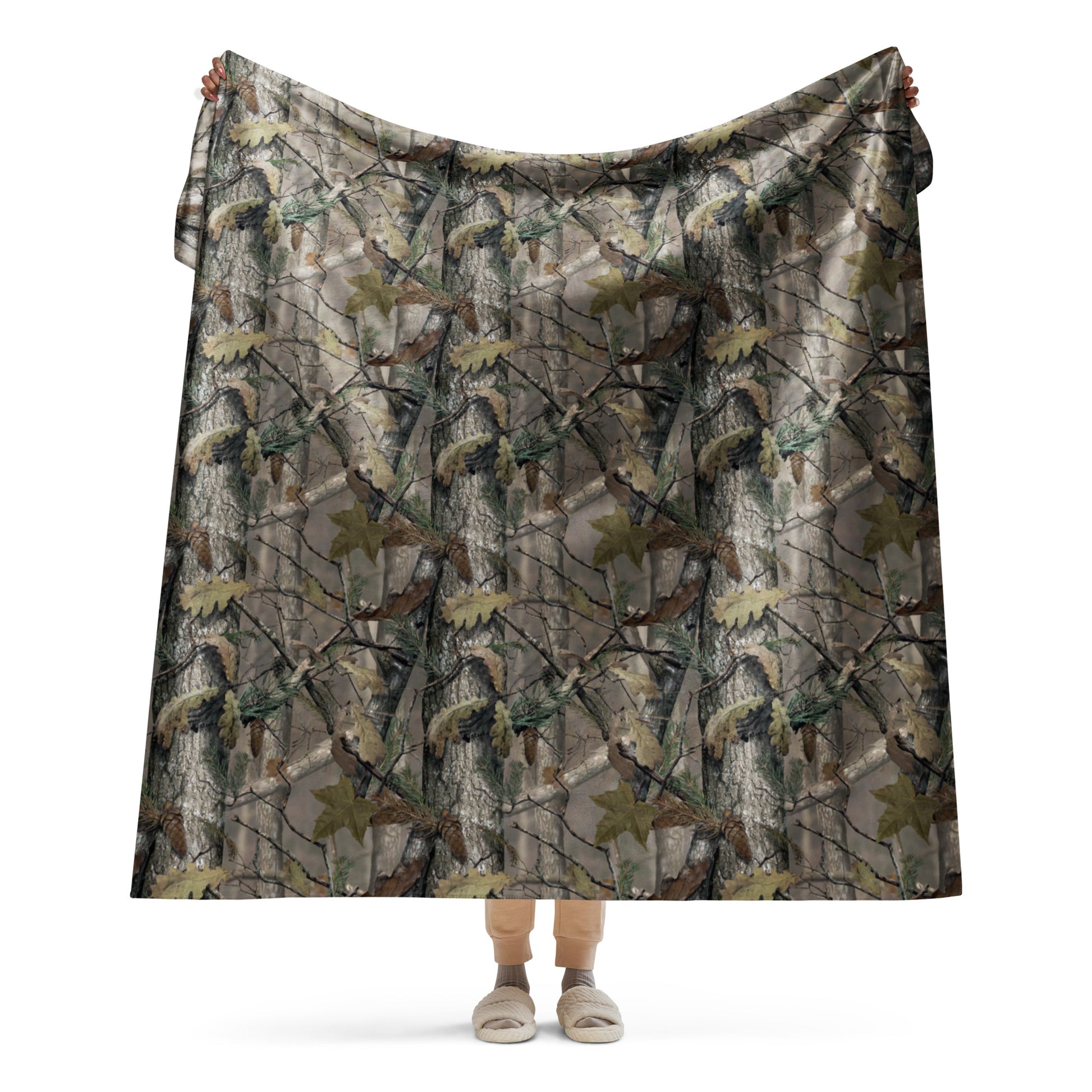 Blind Max HD Camo Sherpa Blanket – 60” × 80”