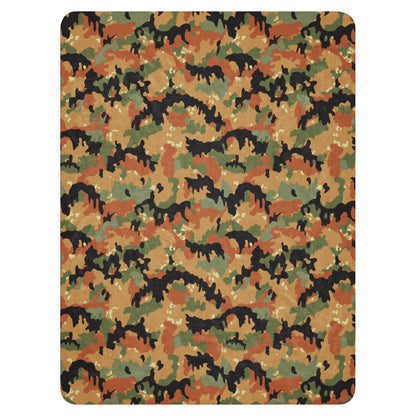 Leibermuster Camo Sherpa Blanket – 60” × 80”