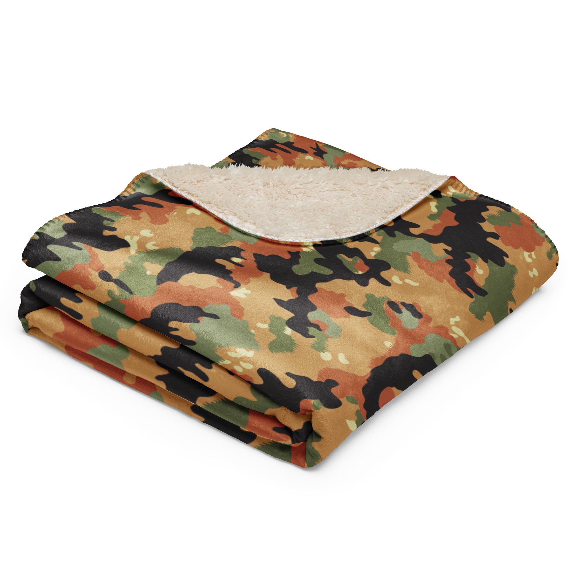 Leibermuster Camo Sherpa Blanket – 60” × 80”