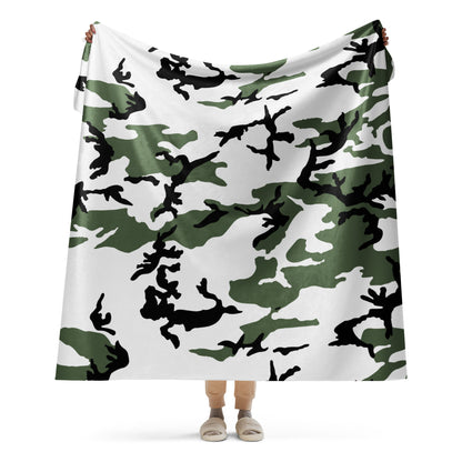 Three-Color Snow BDU Camo Sherpa Blanket